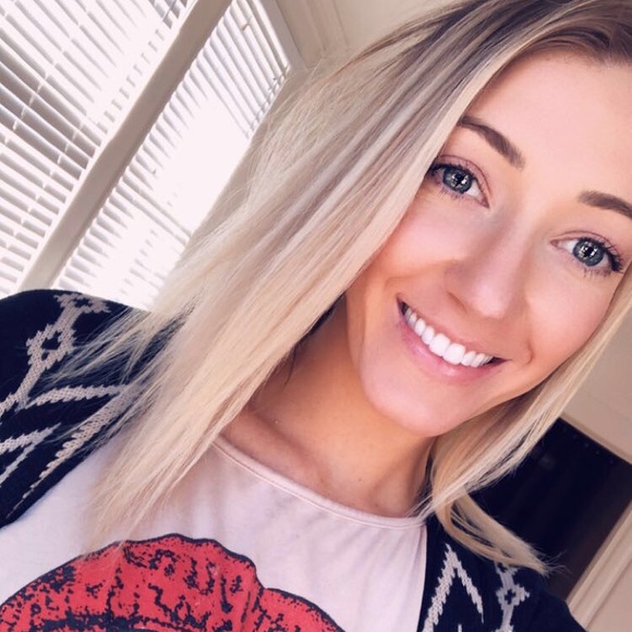 Meet your Posher, A - Picture 1 of 1